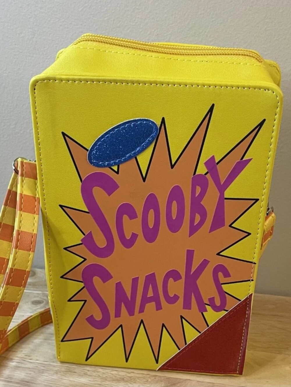 Spirit Halloween Scooby-Doo Scooby Snacks Crossbody Bag Yellow Purple Scooby-Doo